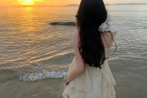 炸裂！4月娱乐圈连爆5个大瓜德云社地震、AI抢饭碗、顶流婚变