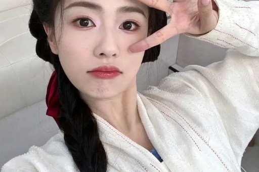 鞠婧祎偷税大瓜36小时反转：被税务局锤死的黑料撕开娱乐圈最恶毒的撕逼套路